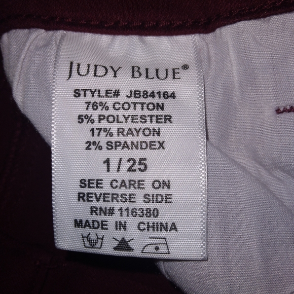 [SOLD] Judy Blue Los Angeles Maroon Ultra High Waist Super Flare Size 1/25 - Picture 11 of 11